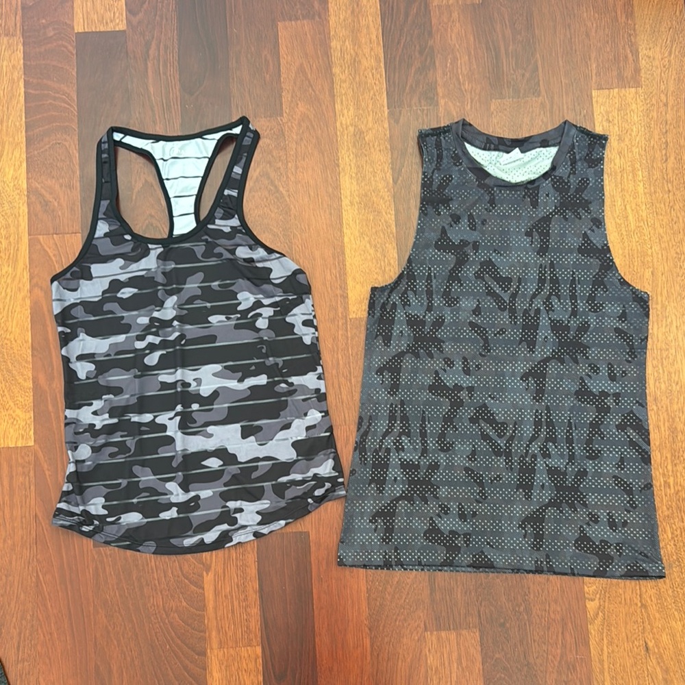 Zyia- 2 Camo Print XS Tank Tops
